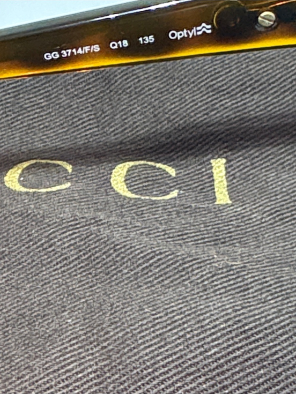 Gucci Women's Tortoiseshell Eyeglass Frames with Gold Accents - Picture 4 of 6